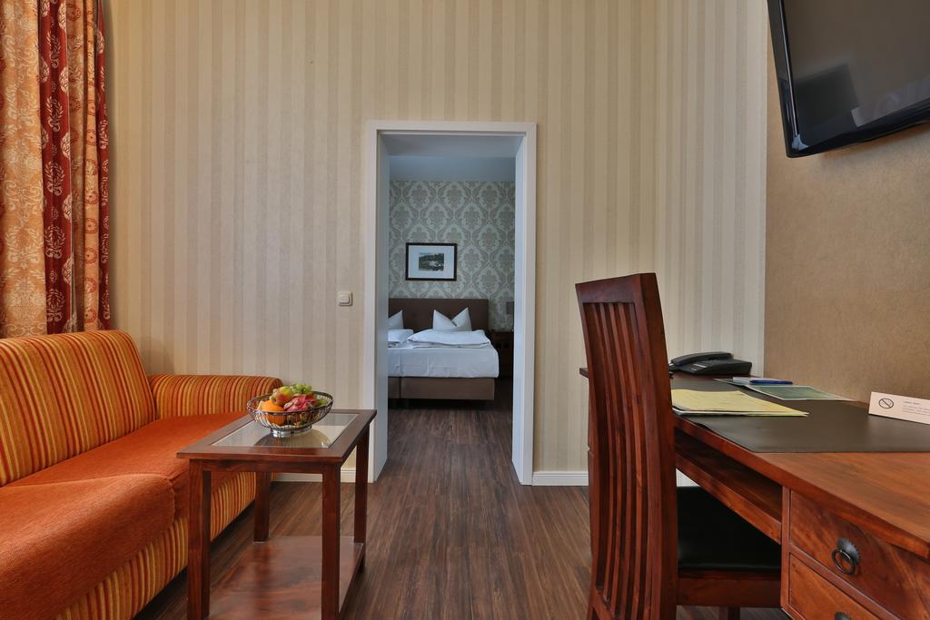 Hotel Elefant 3*